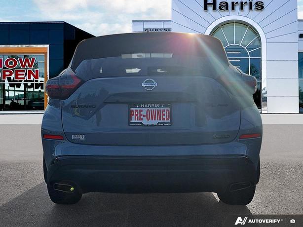 2021 Nissan Murano AWD SL | Keyless Start | Blind Spot Monitor! image 5