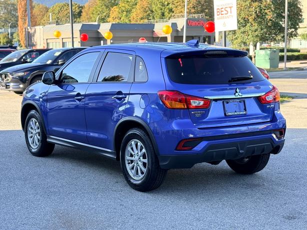 2018 Mitsubishi RVR SE AWC - Heated Seats, Apple Carplay/Android Auto image 7