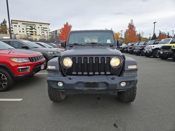 2021 Jeep Wrangler Sport 4x4 | No Reported Accidents! image 2