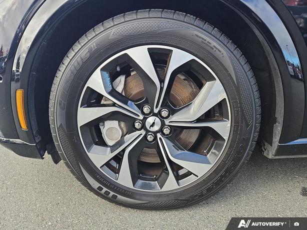 2022 Ford Mustang Mach-E Premium AWD | No Reported Accidents! image 6