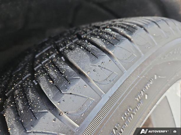 2022 Ford Mustang Mach-E Premium AWD | No Reported Accidents! image 7