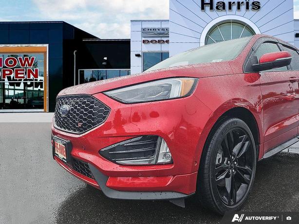 2022 Ford Edge ST AWD | No Reported Accidents! image 8