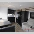 Used 2023 Keystone RV Outback Ultra Lite 221UMD thumbnail image 7