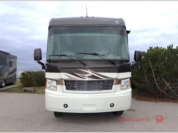 Used 2012 Thor Motor Coach Challenger 36FD image 2