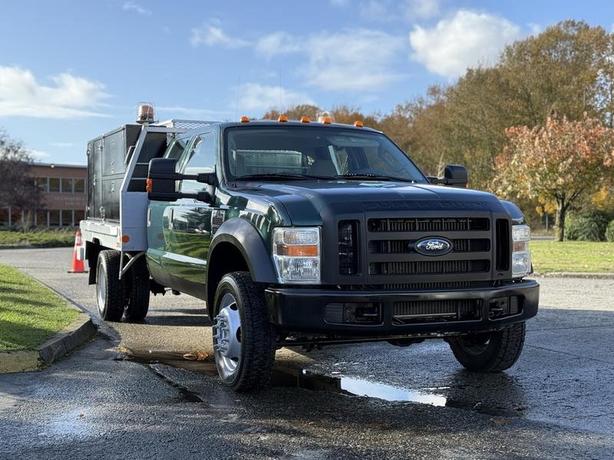 2008 Ford F-550 4x4 Crew Cab Service Truck with Water Tank – 6.4L Diesel image 2