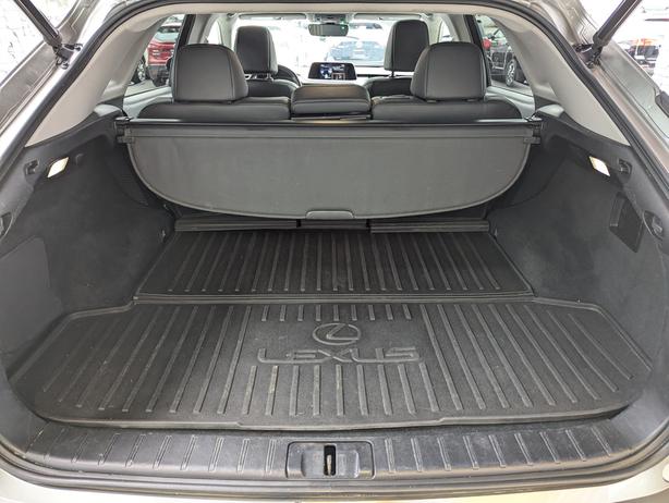 2021 Lexus RX 450h - Sunroof, Heated/Vented Seats, Leather image 8