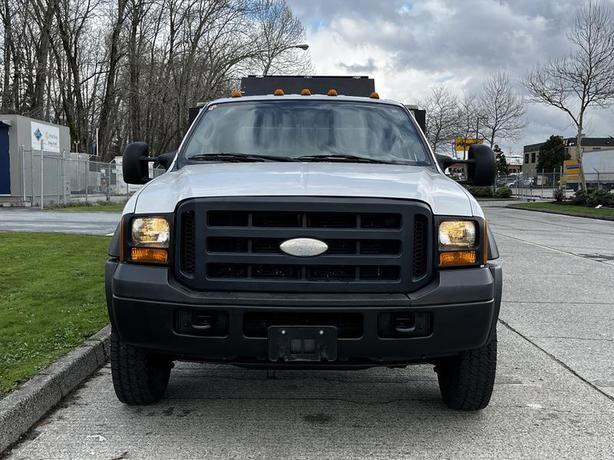 2007 Ford F-550 Service Truck Crew Cab 4WD Diesel image 3