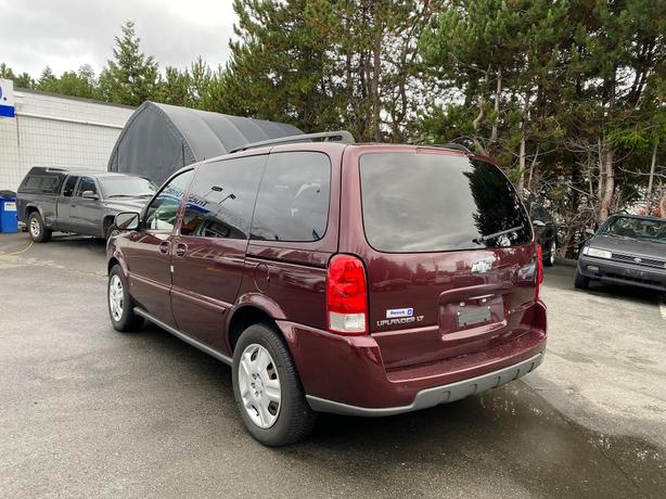 2009 Chevrolet  Uplander LT1 image 7