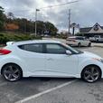 2013 Hyundai  Veloster Turbo w/Black Int thumbnail image 4