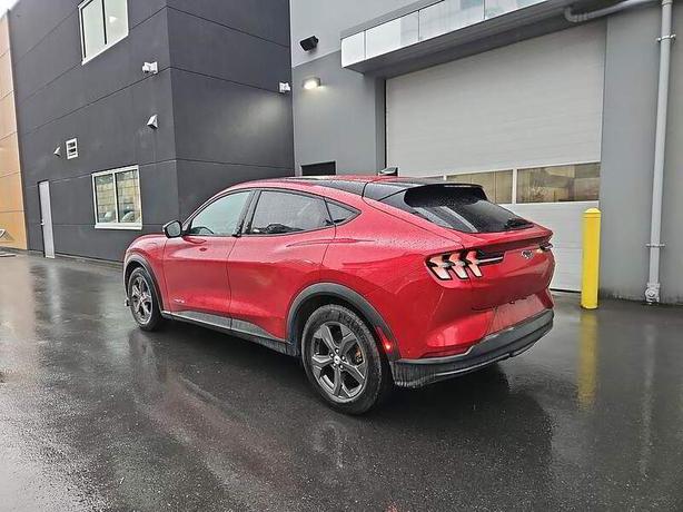 2023 Ford Mustang Mach-E Select image 4