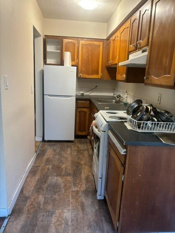 3 bdr apt available now image 4