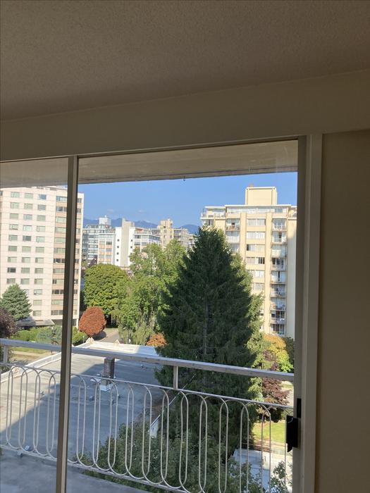 1 bedroom- $2200 on West of Denman - English Bay display photo