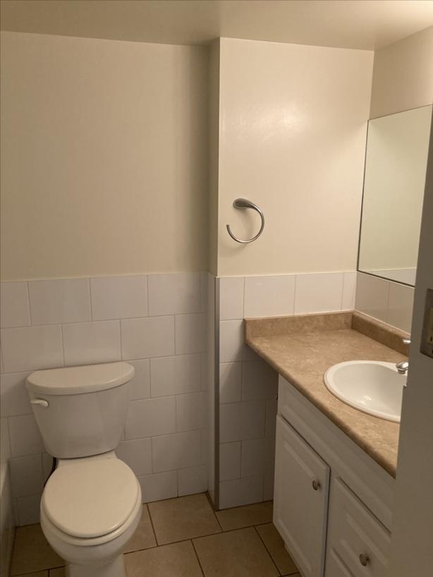 1 bedroom- $2200 on West of Denman - English Bay image 5