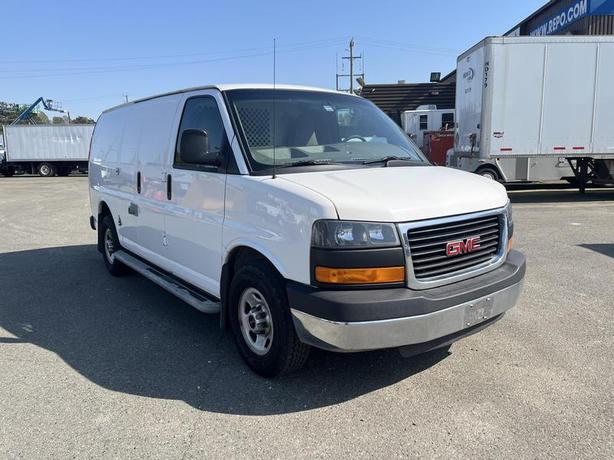 2016 GMC Savana G2500 Cargo Van Rear Shelving image 7