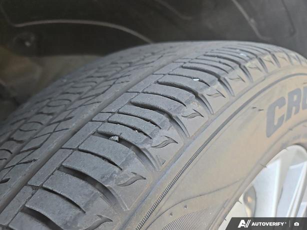 2020 Hyundai Tucson Preferred AWD | Heated Seats | Low KM! image 7