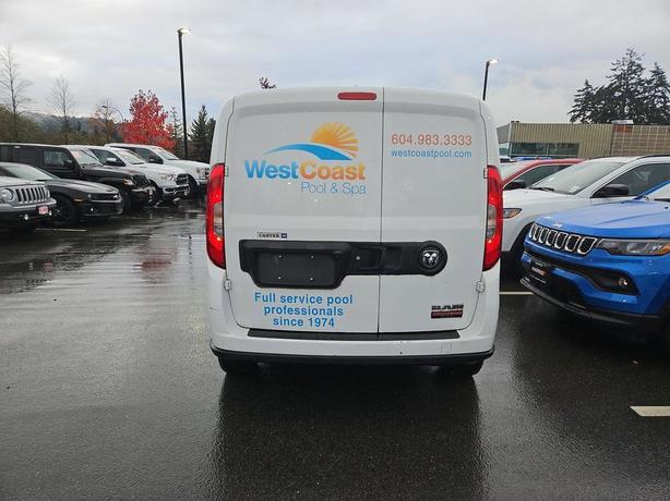 2018 RAM Promaster City SLT |  ParkView Rear Camera! image 5