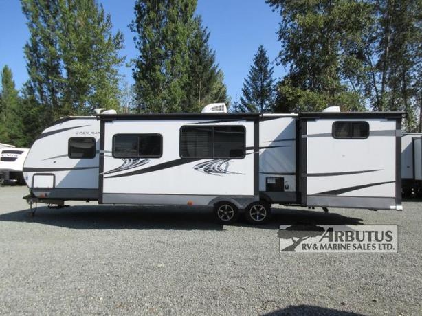Used 2017 Highland Ridge RV Open Range Ultra Lite UT3110BH image 4