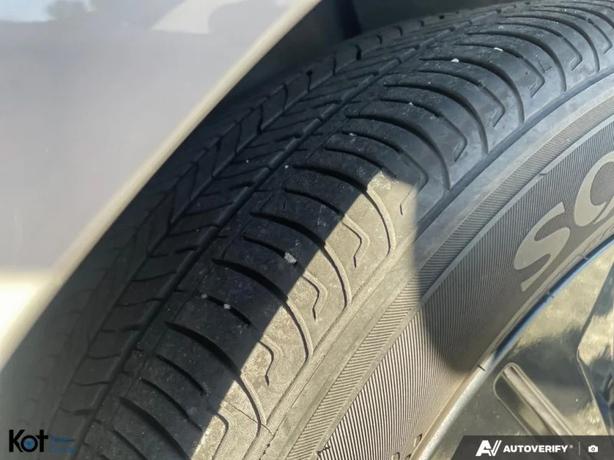 2022 HYUNDAI ELANTRA HYBRID image 7