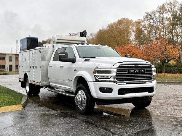 2024 RAM 5500 Laramie 4x4 Cummins Service Truck with Cobra 5500 Crane image 2