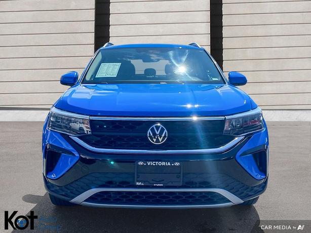 2022 Volkswagen Taos Comfortline TOUCH-SCREEN DISPLAY WITH APPLE CARPLAY! HEATED image 2