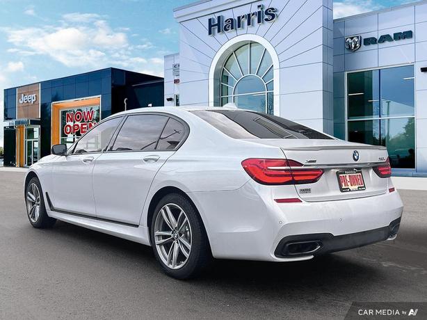 2019 BMW 7 Series 750li Xdrive | Massage Seats | Panoramic Sunroof! image 4