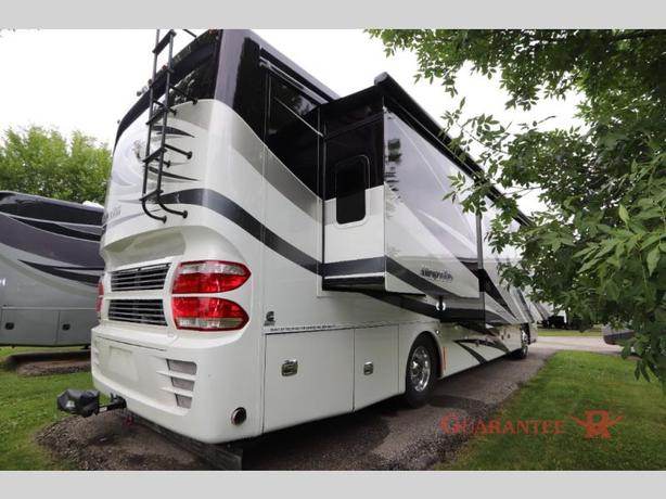Used 2015 Tiffin Motorhomes Allegro Bus 37AP image 6