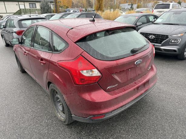 2013 Ford Focus SE ! POWER OPTIONS! LOW KMS! image 4