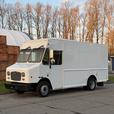 2017 Freightliner M Line MT45 Thermo King Reefer 14 Foot Step Van thumbnail image 5