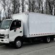 2013 Hino 195 Silver Knight 16 Foot Cube Van Diesel thumbnail image 5