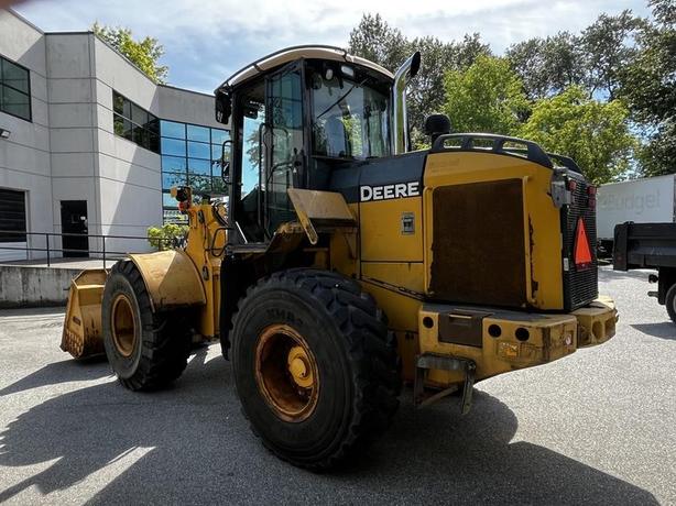2010 John Deere 444K Z-Bar Front End Loader with 2.5 Yard Bucket Diesel image 7
