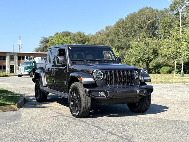 2021 Jeep Gladiator Overland 4x4 image 2