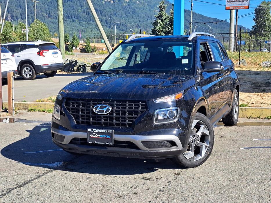 2022 Hyundai Venue FWD - Heated Seats, Heated Wheel, Moonroof display photo