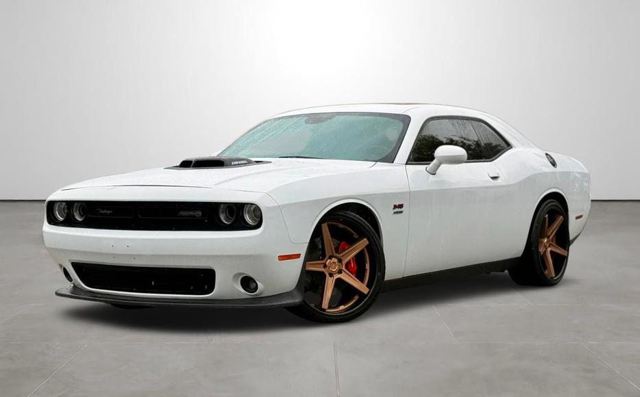 2019 Dodge Challenger R-T - Shaker Package, Navigation, Ventilated Seats display photo