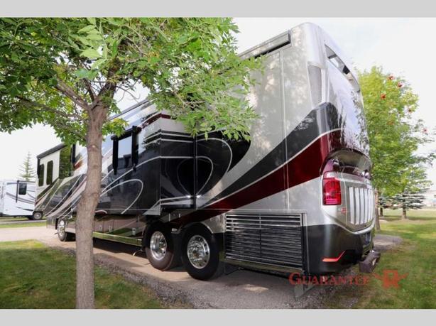 Used 2019 Newmar Dutch Star 4018 image 4
