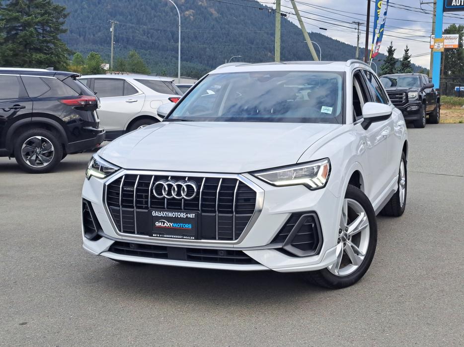 2020 Audi Q3 quattro display photo