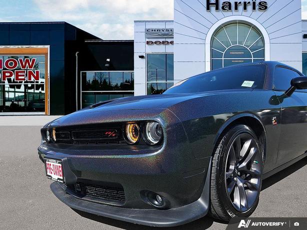 2023 Dodge Challenger Scat Pack 392 RWD | One Owner | No Reported Accidents! image 8