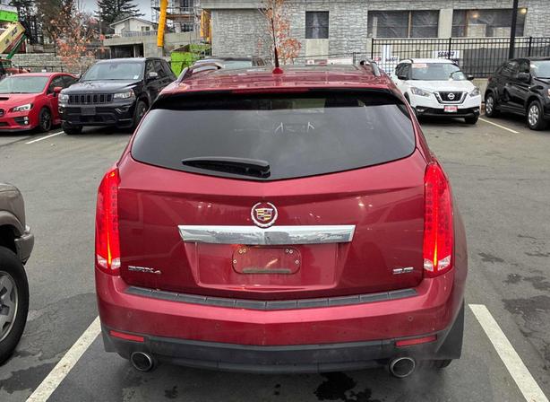 2013 Cadillac SRX AWD Luxury | Leather | Heated Seats! image 5