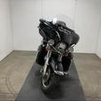 2017 Harley-Davidson Flhtcu Electra Glide Ultra Classic Motorcycle thumbnail image 2