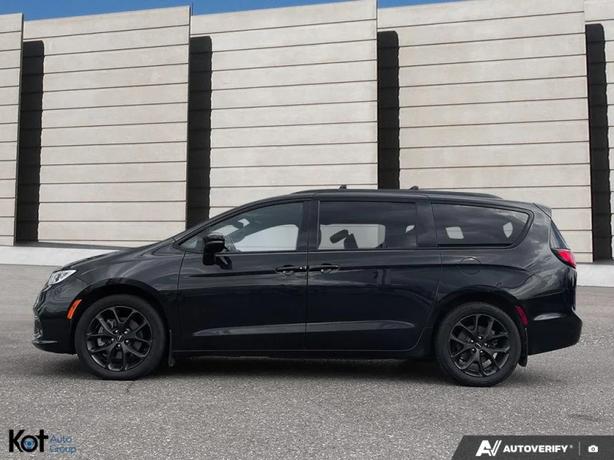 2021 CHRYSLER PACIFICA image 3