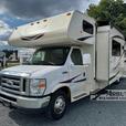 Used 2014 Coachmen RV Freelander 32BH Ford 450 thumbnail image 3