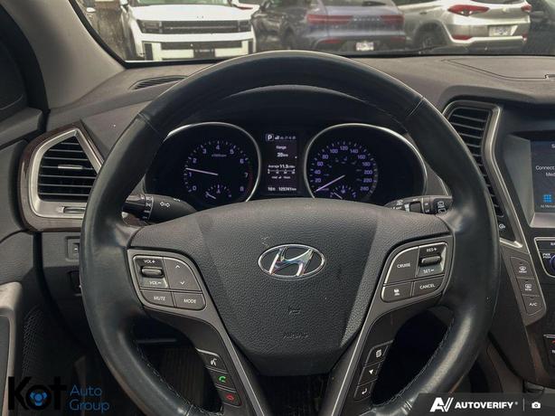 2019 Hyundai Santa Fe XL Luxury TOW HITCH! PANORAMIC SUNROOF! LEATHER INTERIOR! image 7