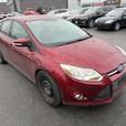 2013 Ford Focus SE ! POWER OPTIONS! LOW KMS! thumbnail image 1
