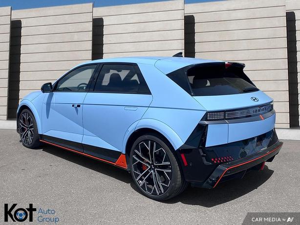 2025 Hyundai IONIQ 5 N Base 641 HORSEPOWER! MASSIVE DISCOUNT!!! image 4