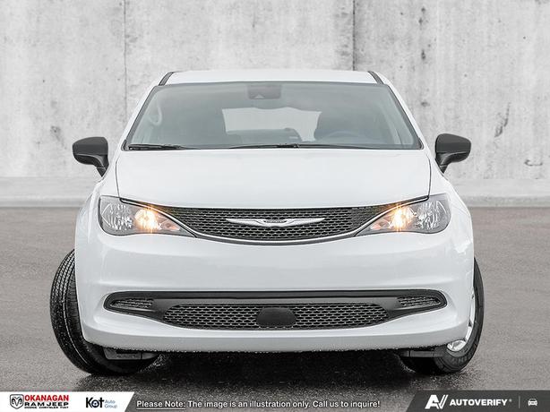 2026 Chrysler Grand Caravan SXT demo image 2