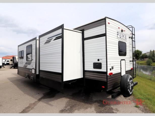 Used 2023 Palomino Puma 32BH2B image 4