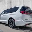 2024 Chrysler Pacifica Hybrid Limited | DEMO CLEAROUT | SAVE $16,585! | Premium thumbnail image 3
