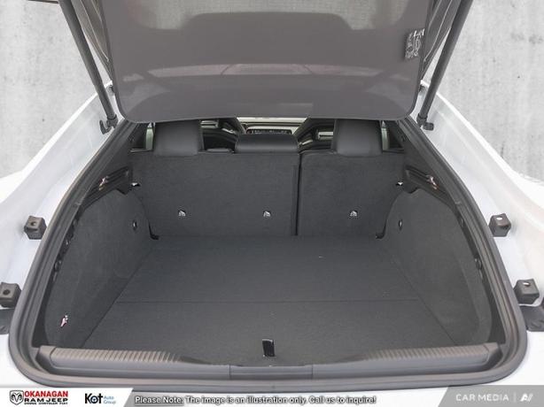 2024 Dodge Charger Daytona Scat Pack | DEMO CLEAROUT | SAVE $41,480 | FREE LEVEL image 6