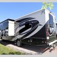 Used 2018 Holiday Rambler Admiral 31B thumbnail image 4