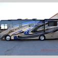 Used 2019 Fleetwood RV Pace Arrow 33D thumbnail image 4