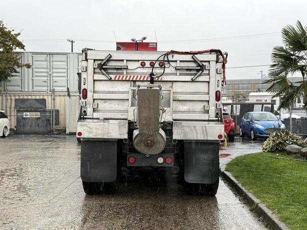 2011 International 7500 12-Foot Dump Truck with Sander and PTO image 8